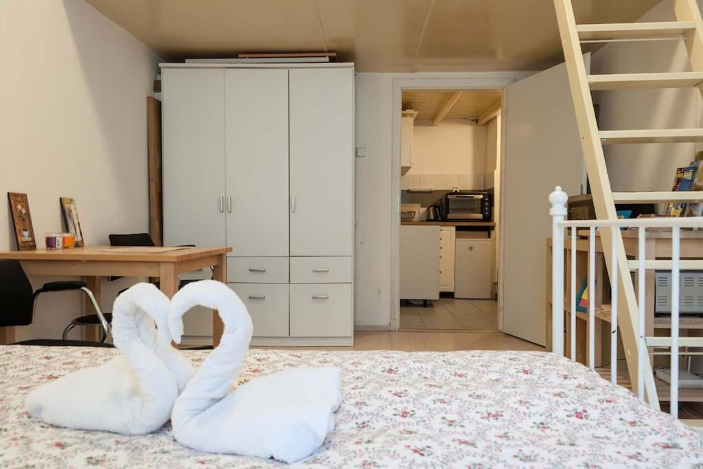 Ferienwohnung Fun + Easy In The Center Of Prague! Exterior foto