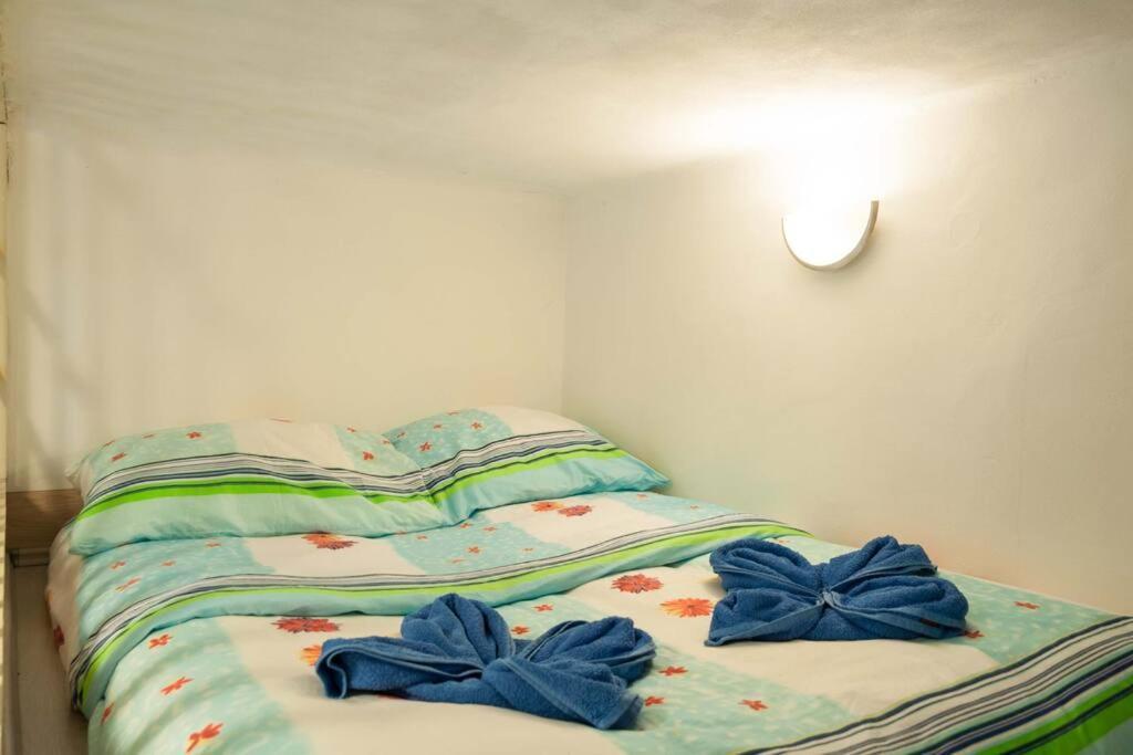 Ferienwohnung Fun + Easy In The Center Of Prague! Exterior foto